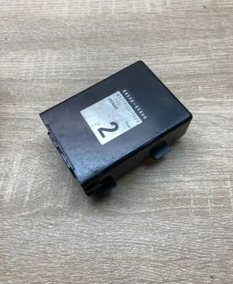 Toyota Avensis T220 Air conditioning/heating control unit 8865005060 MB2771001400
