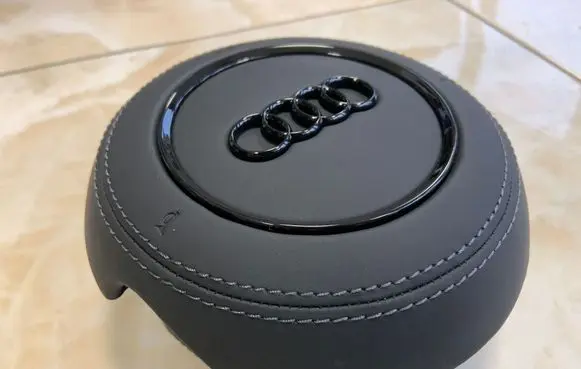 Audi Q5 SQ5 Steering wheel airbag cover 