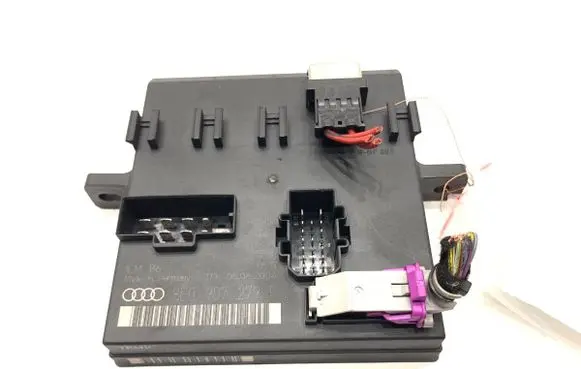 Audi A4 S4 B6 8E 8H Central body control module 8E0907279F