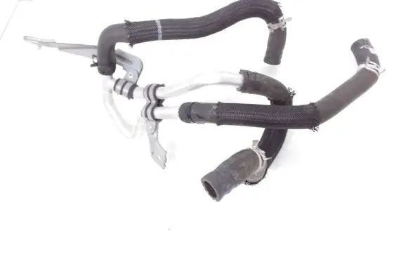 Toyota Auris E180 Engine coolant pipe/hose