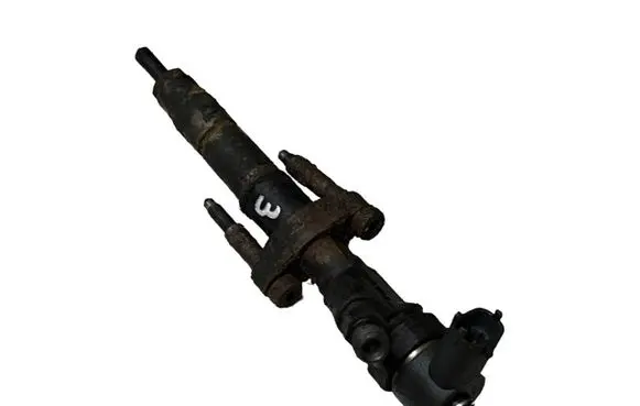 Renault Master II Fuel injector 8200101135 0445110087 H82101135