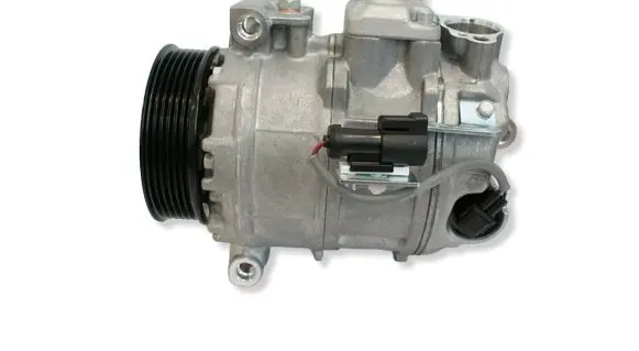 Land Rover Discovery 3 - LR3 Air conditioning (A/C) compressor (pump) 4471808365 4471808360