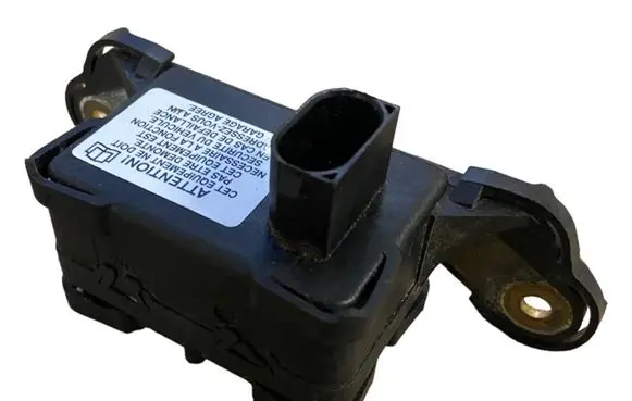 Renault Laguna II ESP acceleration yaw rate sensor 8200404858A B175A06A31 10170103313