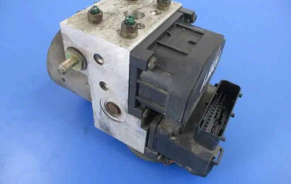 Opel Tigra A ABS Pump 90496978