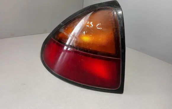 Mazda 323 Rear/tail lights 0431436L