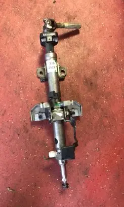 Toyota Avensis T220 Steering wheel axle set 8924505010