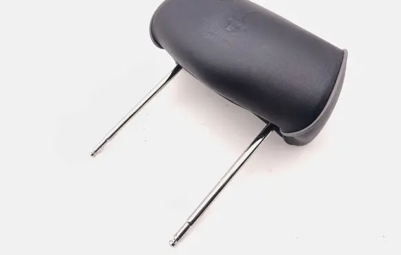 Maserati Quattroporte Front seat headrest 