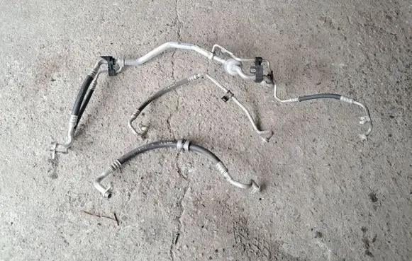 Citroen C4 Grand Picasso Air conditioning (A/C) pipe/hose 9810109080 9675103780 9806581680