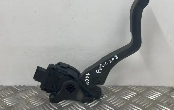 Peugeot 208 Accelerator throttle pedal 9671433780