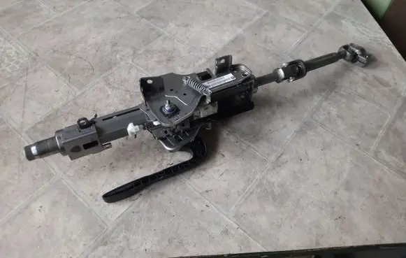 Volkswagen PASSAT B8 Steering wheel axle 3Q2419501C 3Q0905861