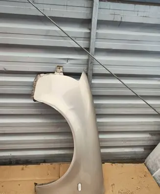 Audi A6 S6 C5 4B Fender
