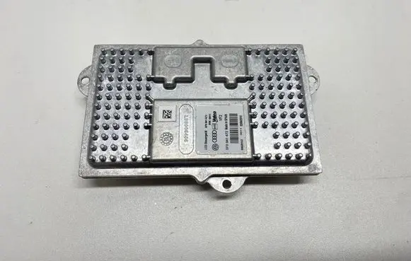 Seat Leon (5F) LED ballast control module 5F0941472