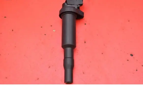 Citroen C3 Picasso High voltage ignition coil 0221504470