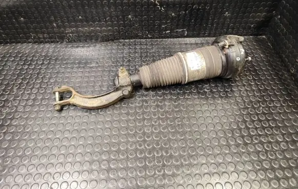 Audi A8 S8 D4 4H Front air suspension shock absorber 4H0616039H