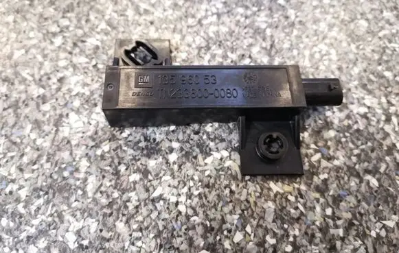 Chevrolet Volt II Keyless system antenna 13596053