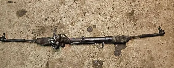 Toyota Yaris Steering rack 4266488