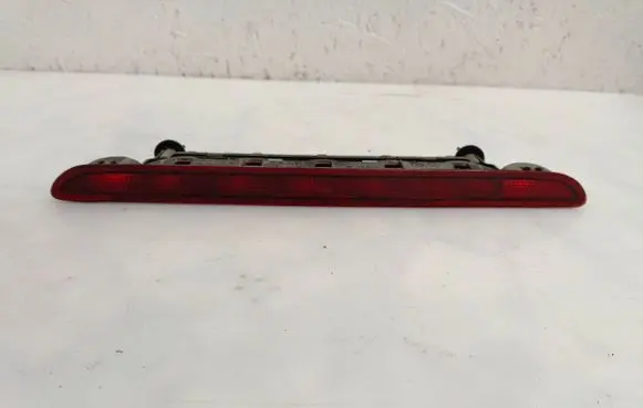 Peugeot 206 Third/center stoplight 3802 15J301