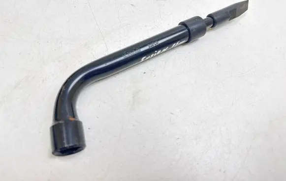Ford Fusion II Wheel nut wrench BCP917035AC