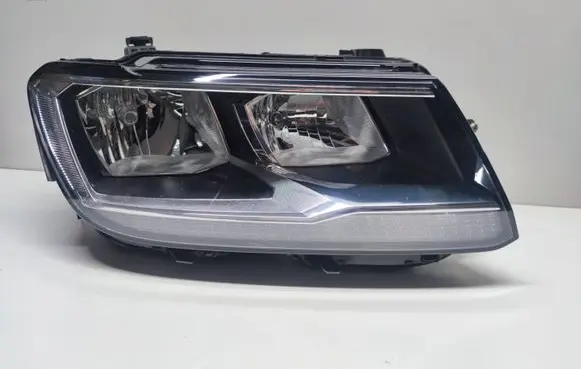 Volkswagen Tiguan Headlight/headlamp 5NB941006B