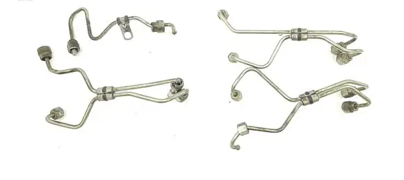 Volvo V70 Fuel injector supply line/pipe 