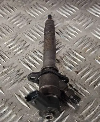 Volvo XC70 Fuel injector 0445110078