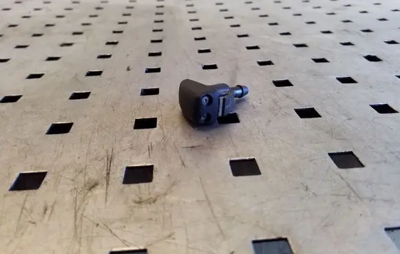 Chevrolet Captiva Windshield washer spray nozzle 