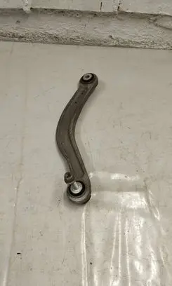 Mercedes-Benz C W205 Rear control arm A20407