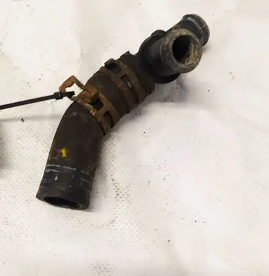 Land Rover Discovery 3 - LR3 Engine coolant pipe/hose 