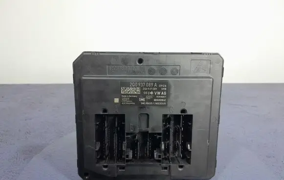 Skoda Fabia Mk3 (NJ) Comfort/convenience module 2Q0937089A