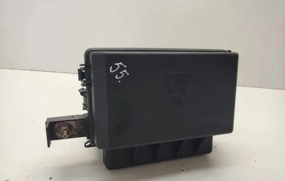 Chrysler 300 - 300C Fuse module 7140179830 16238AC