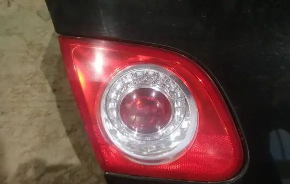 Volkswagen PASSAT B6 Tailgate rear/tail lights 