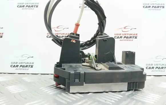 Opel Zafira A Rear door lock
