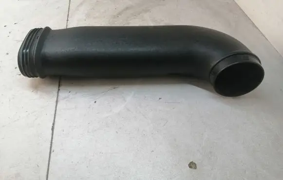 Hyundai i30 Air intake duct part 28210A5820 2821030200 DK210A5802
