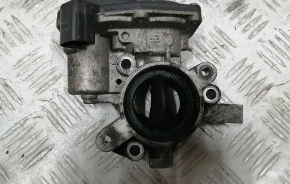 Opel Corsa E Throttle body valve 55581772 1772 089E