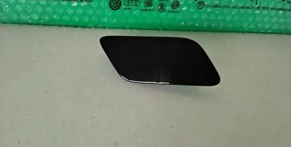 Headlight washer spray nozzle cap/cover