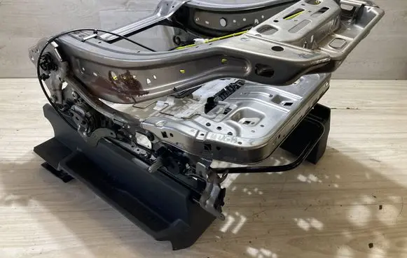Ford Kuga II Front passenger seat console base