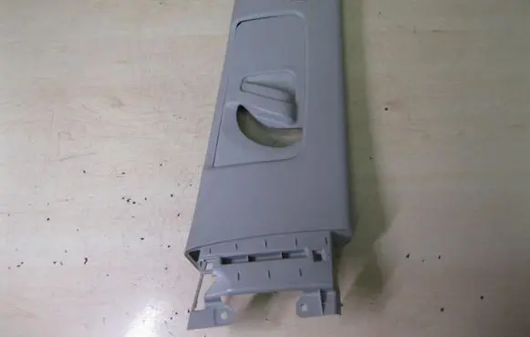 Toyota Auris 150 (B) pillar trim (top) 6241002070 BALDAI961