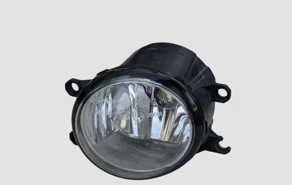 Lexus IS 220D-250-350 Front fog light A81220-0W040