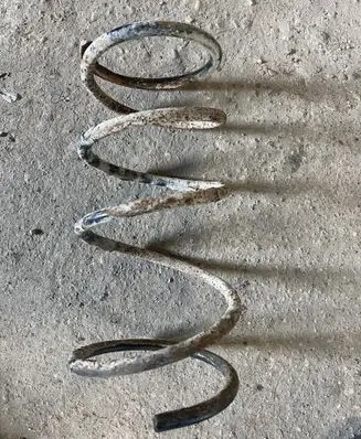 Toyota RAV 4 (XA20) Front coil spring