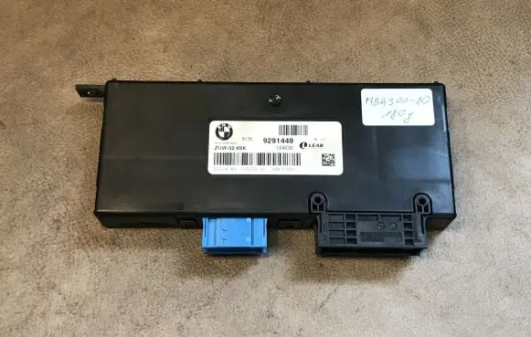 BMW 7 F01 F02 F03 F04 Gateway control module 9291449