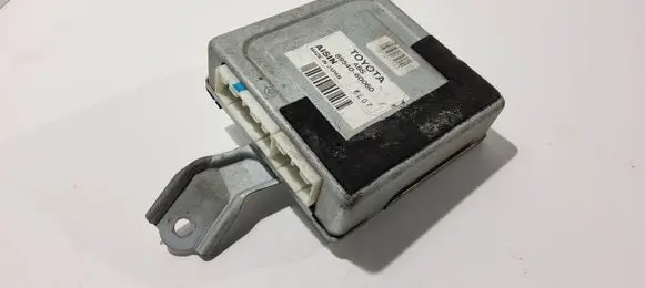 Toyota Land Cruiser (HDJ90) ABS control unit/module 8954060060 6F07 0901000822