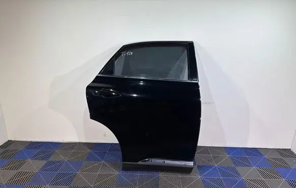 Lexus RX 450H Rear door