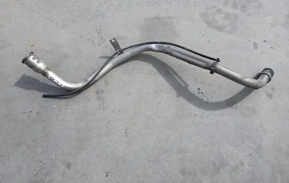 Ford S-MAX Fuel tank filler neck pipe 6G919032FF