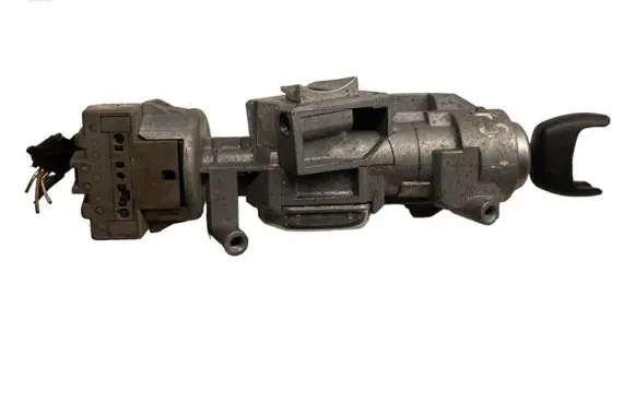 Ford Focus Ignition lock 3M513F880AD