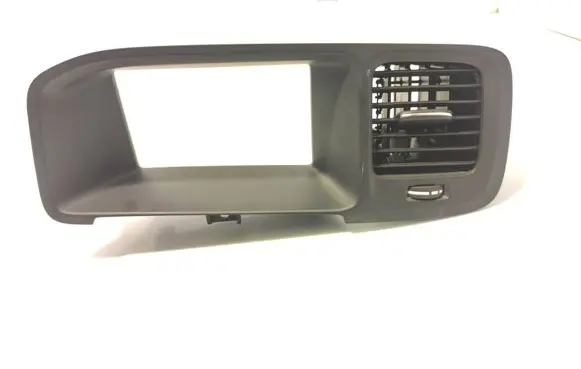 Volvo V60 Dash center air vent grill 39804063 0P502307
