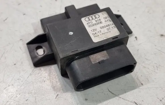 Audi A6 S6 C6 4F Fuel injection pump control unit/module 4F0906093