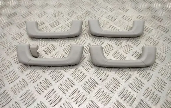 Hyundai i40 A set of handles for the ceiling 853413Z000 853403Z000 853403Z100