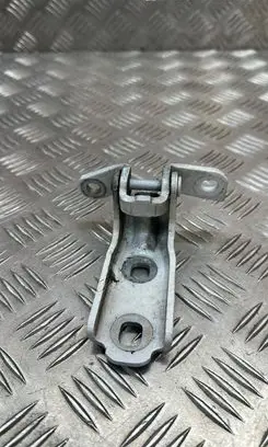 Opel Zafira C Rear door lower hinge 