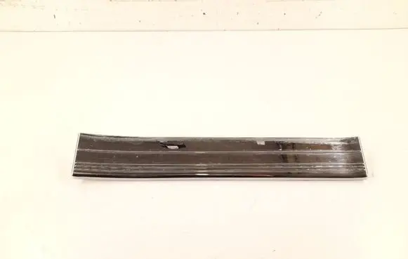 Mercedes-Benz CLS C219 Rear sill trim cover 2196800435 A2196800435