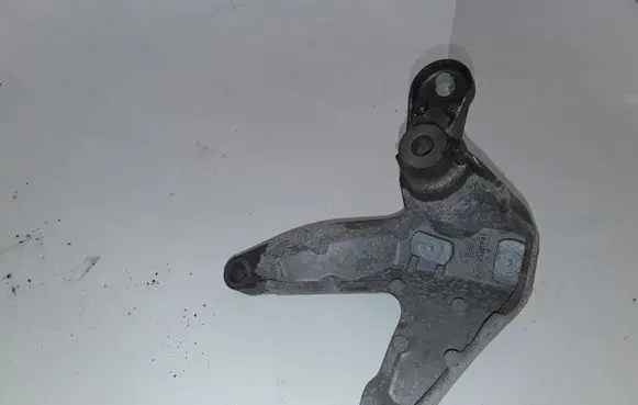 Dacia Dokker Gearbox mount 112531966
